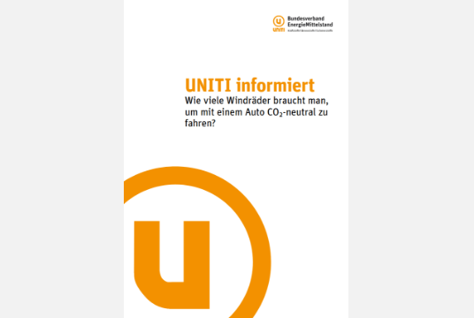 Wie viele Windräder braucht man, um mit einem Auto CO<sub>2</sub>-neutral zu fahren?
